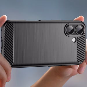 Carbon Ümbris jaoks iPhone 17 - Must