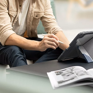 Uniq Trexa case for iPad Pro 11'' 2021/2020 - black