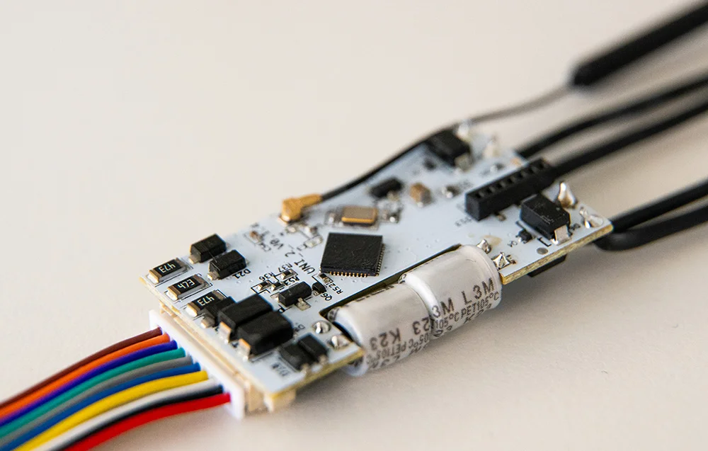 Shelly Plus UNI universaalne WiFi-kontroller