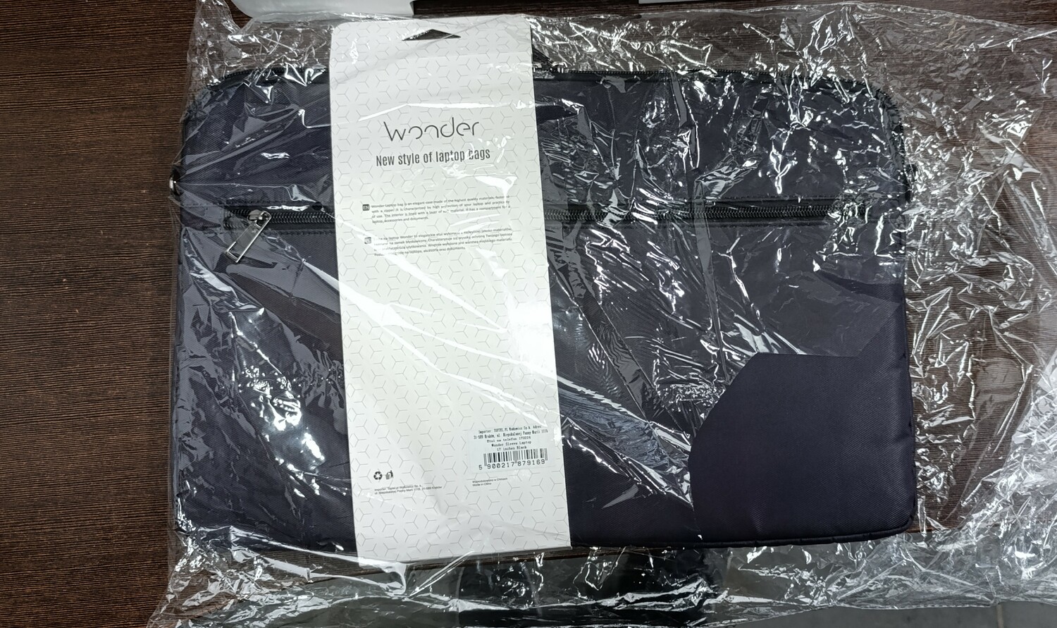 Wonder Sleeve Laptop 17 inches must (damaged packaging)