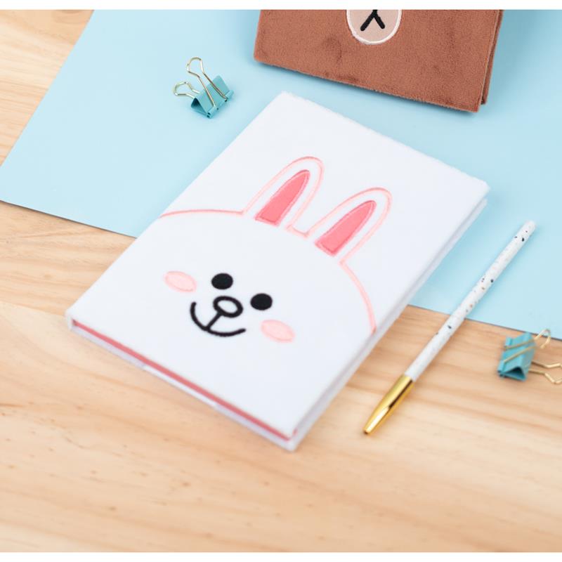 Line Friends A5 plüüsist märkmik, valge