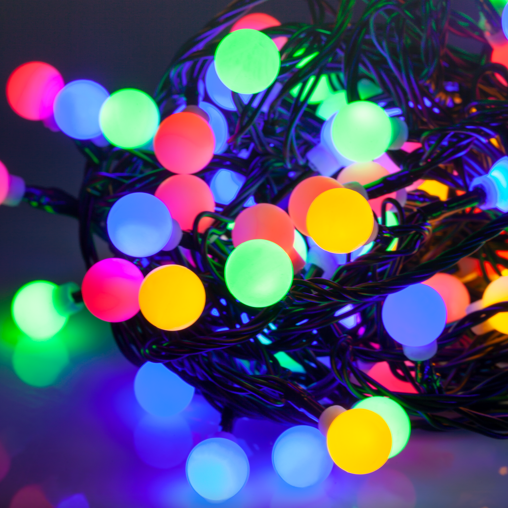 Rebel LED-jõulutuled välistingimustesse, 10 m, RGB, vahetatavad valgusrežiimid